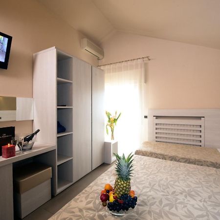 Hotel Rosenblatt Cervia Værelse billede
